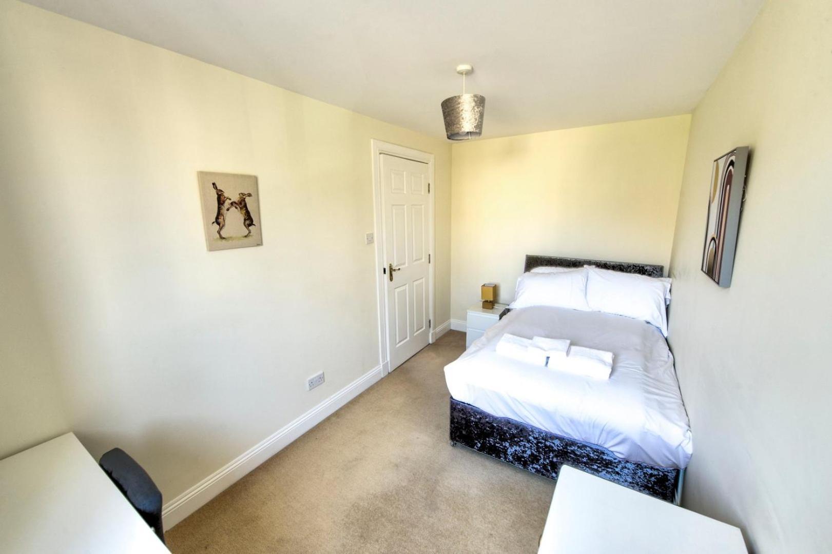 Guestready - Nice 3Bdr Apart W/ Private Parking เอดินบะระ ภายนอก รูปภาพ